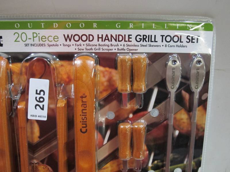 CUISINART 20-PIECE WOOD HANDLE GRILL TOOL SET