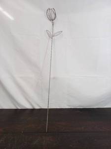 lot 89 image: Metal Yard Dcor