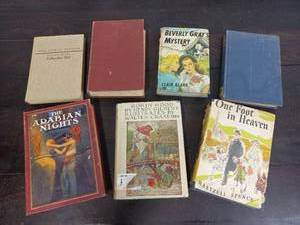lot 107 image: Collection Of Vintage Books