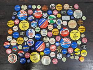 lot 24 image: Collection Of Vintage Buttons