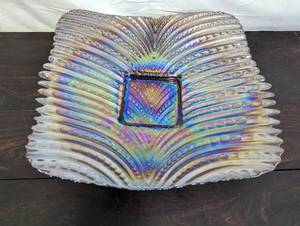 lot 19 image: Iridescent Glass Platter