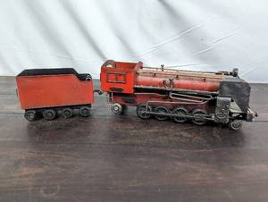 lot 36 image: Vintage Metal Toy Train