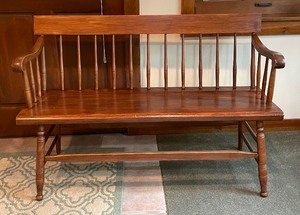 lot 15 image: Vintage Deacons Bench
