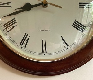 lot 50 image: Quartz Wall Clock