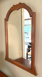 lot 74 image: Vintage Wood Framed Wall Mirror