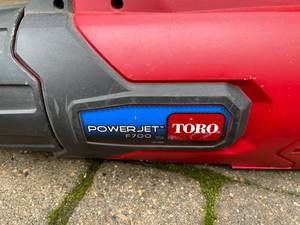 lot 112 image: Toro Power Jet Leaf Blower Model F700