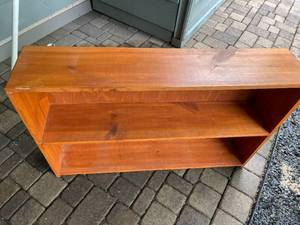 lot 116 image: Three Shelf Wooden Storage Bookcase