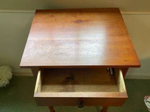 lot 138 image: Vintage Single Drawer Wooden Accent Table