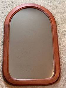 lot 161 image: Vintage Wooden Framed Wall Mount Mirror