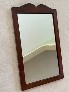 lot 169 image: Vintage Wooden Wall Mount Mirror