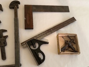 lot 172 image: Variety of Vintage Tools