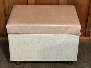 lot 180 image: Vintage Storage Ottoman