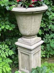 lot 2A image: Beautiful Concrete Pillar and Floral Urn