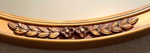 lot 164 image: Gorgeous Gilded Gold Framed Wall Mirror