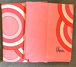 lot 173 image: Variety of Colorful Vintage Pillow Cases
