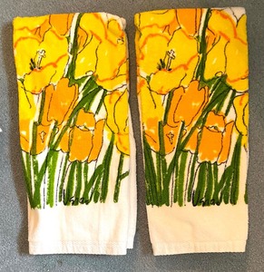 lot 174 image: Vintage Bath Towels, Hand Towels and Washcloths by Vera