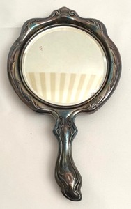 lot 225 image: Vintage Silver Plated Hand Mirror