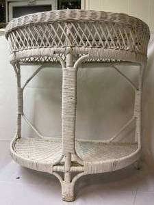 lot 248 image: Vintage Wicker Table with Lower Shelf