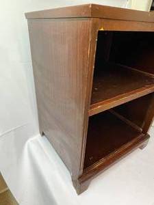 lot 268 image: Vintage Wooden Two Shelf Storage Piece