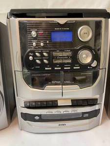 lot 275 image: Jensen Stereo Turntable  3CD Changer  Cassette Music System Model JMC-1100 With Remote