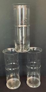 lot 338 image: 3 Vases by Knobler of Romania