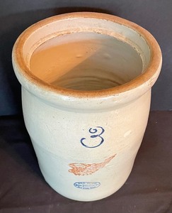 lot 356 image: Vintage Redwing 3 Gallon Crock