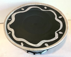 lot 367 image: Artisan Crafted Pottery Pedestal Cake Plate