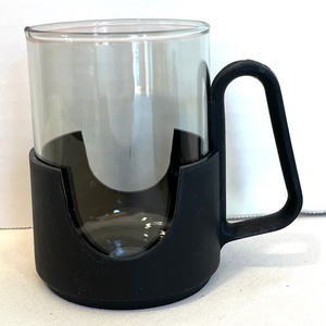 lot 375 image: 6 Vintage Glas-Snap by Corning Mugs