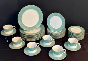 lot 40 image: BLOCK SPAL Green Fields China Set