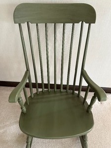 lot 44 image: Vintage Painted Rocking Chair