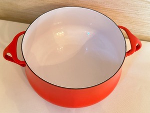 lot 17 image: Vintage Dansk Covered Enamel Cookware Pot