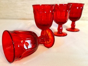 lot 58 image: Set of Four Vintage Amberina Glass Goblets