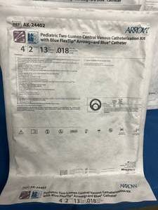 lot 33 image: MSRP $1500  Lot Of 6 NEW ARROW Pediatric Two-Lumen Central Venous Catheterization Kit Blue Catheter Expiration 423 Plus Lot Of 2 StimuCath Continuous Peripheral Nerve Block Kit Expiration 1123