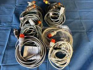 lot 82 image: MSRP $1000  Lot Of Edwards Lifesciences 896012023 PX1800 TruWave Reusable Cables - Pre-Owned