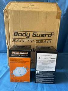 lot 103 image: MSRP $500 &nbsp1 Case (120cs) Fastenal Body Guard Safety Gear&nbspOne Size White N95 Niosh Approved 42cfr84 Disposable Particulate Respirator wPremium oversized valve (opens more easily to expel hot air for cool comfort)&nbspand M-Nose Clip