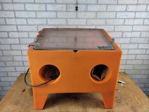 lot 723 image: Bead Blast Cabinet - Central Pneumatic Model No. 1672 - NO SHIPPING