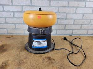 lot 722 image: Raytech Tumble-Vibe Vibrating Tumbler with Media - Tested and Works