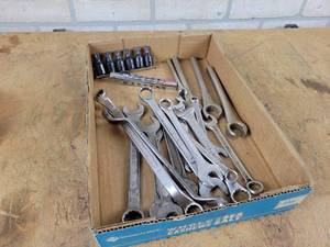 lot 761 image: Flare Nut Wrenches, 38 Drive Torx Bits, 14 Drive Torx Bits, Offset Combination Wrenches and More