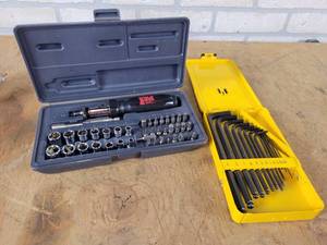 lot 773 image: McMaster-Carr Allen Wrench Set in Steel Case and PM Ratcheting Screwdriver Kit