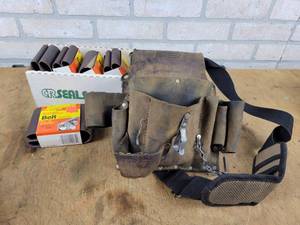 lot 783 image: Craftsman No. 4580 Leather Toolbelt and (5) 3 x 21 Belt Sander Belts