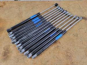 lot 785 image: (12) Gas Shocks - Overall Approx. 17.5 Long