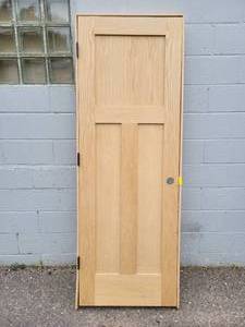 lot 798 image: Solid Core 28 Wood Door with Frame - NO SHIPPING
