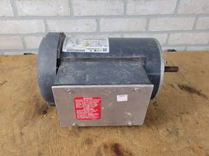 lot 801 image: Marathon 1.5HP 1Ph Electric Motor - Never Used