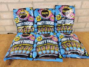 lot 812 image: (144) illooms LED Light Up Balloons - (6) Packs of 24