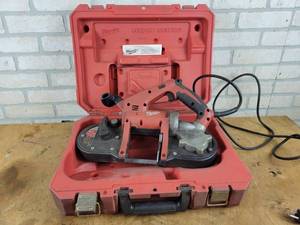 lot 715 image: Milwaukee Portable Band Saw - Model No. 6242-6 - Tested and Works
