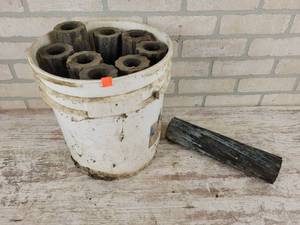 lot 908 image: (9) Boat Trailer Rollers