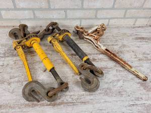 lot 947 image: (2) 38 to 12 Ratcheting Chain Binders and 38 Chain Binder - NO SHIPPING