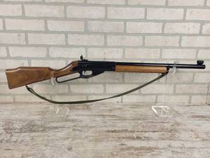 lot 694 image: DAISY Model 99 Lever Action Air Rifle - Wood Stock and Forearm - Tested and Works