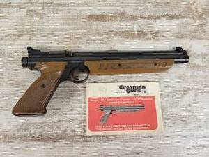 lot 696 image: Crossman Model 1377 American Classic Air Gun - Tested and Works