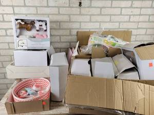 lot 988 image: Large Lot of TrendLab Baby Mobiles and More - NO SHIPPING